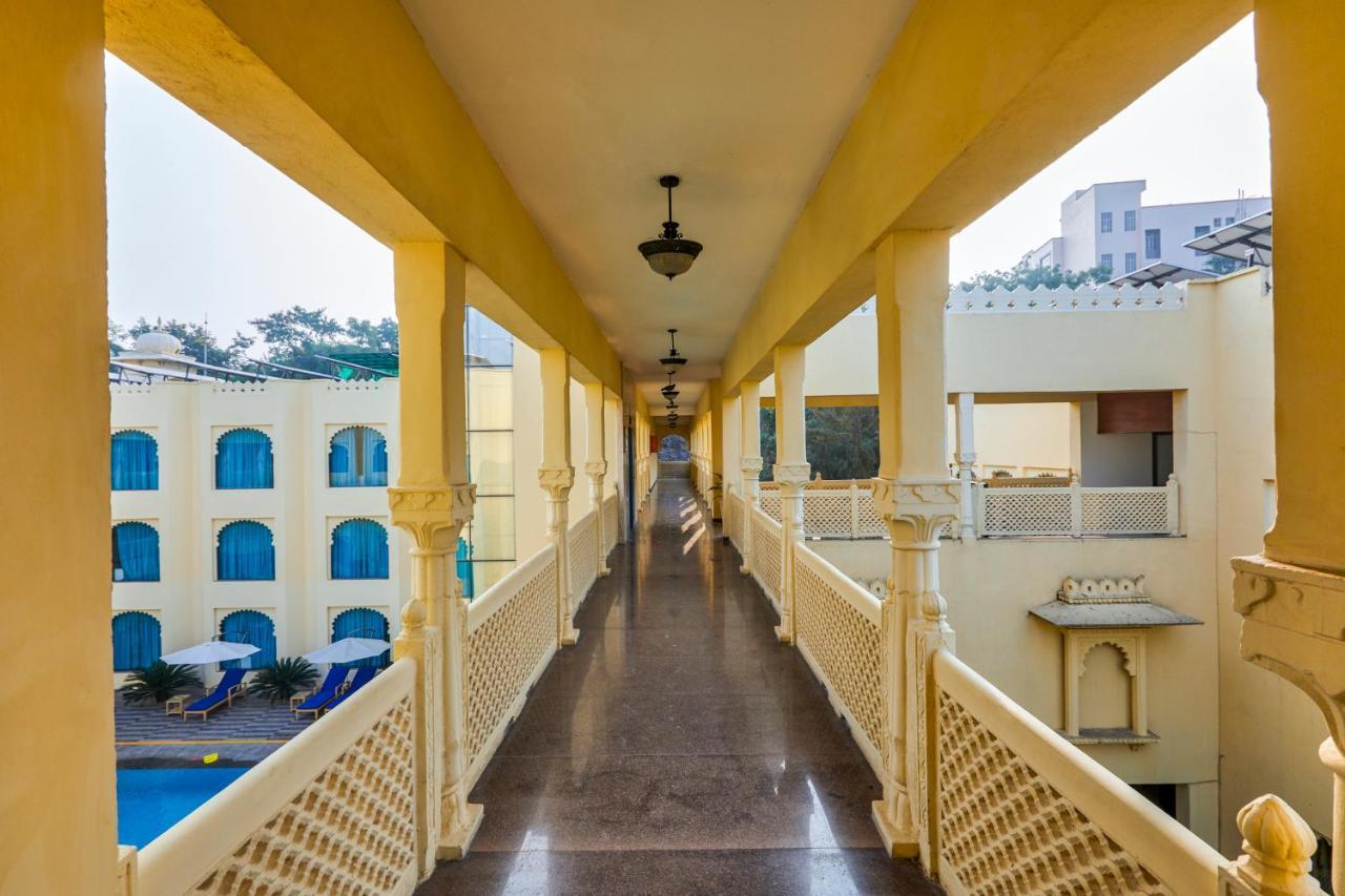 Club Mahindra Udaipur Hotel Eksteriør billede