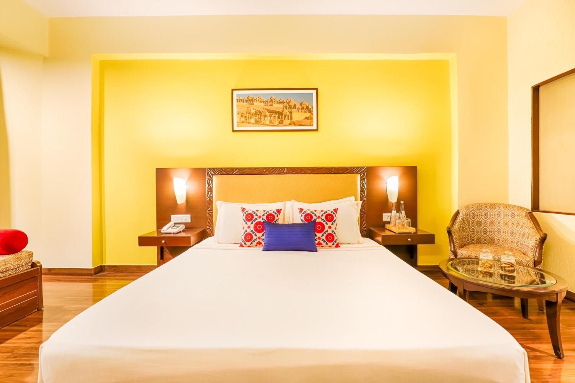 Club Mahindra Udaipur Hotel Eksteriør billede
