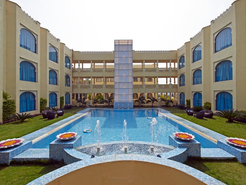 Club Mahindra Udaipur Hotel Eksteriør billede